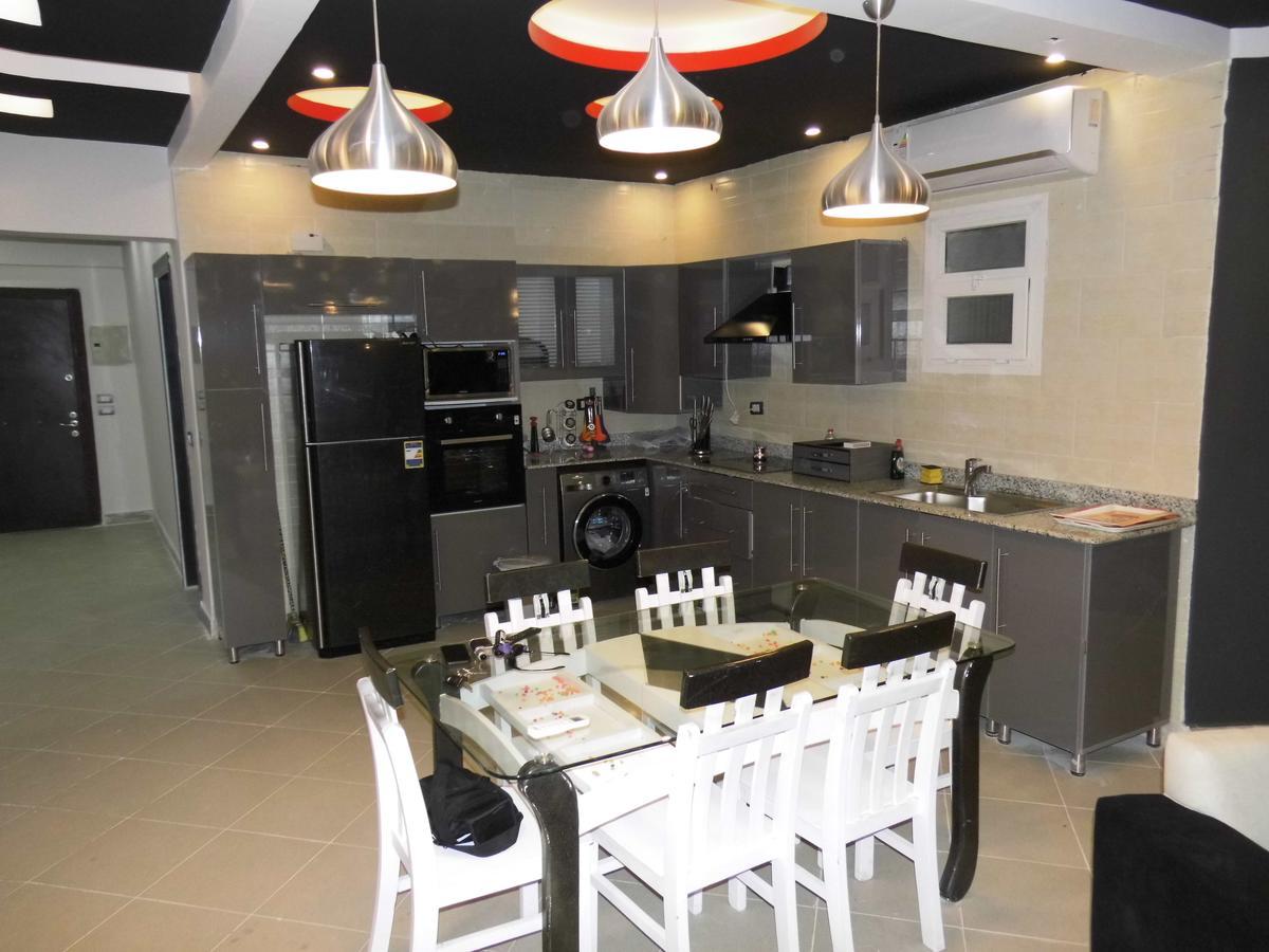Three-Bedroom Apartment At Louly Beach Resort Ain Sukhna Exterior photo