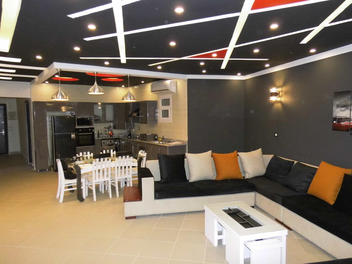 Three-Bedroom Apartment At Louly Beach Resort Ain Sukhna Exterior photo